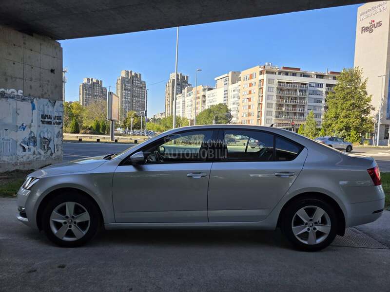 Škoda Octavia 1.6 TDI AMBITION