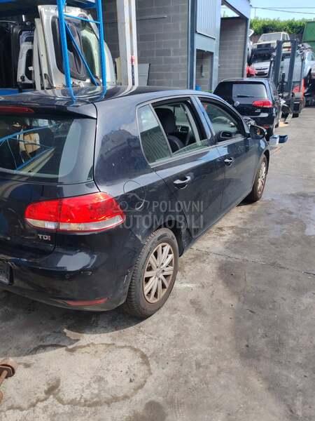 Volkswagen Golf 6 2010. god. -  kompletan auto u delovima
