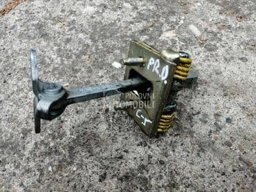 granicnik vrata za Citroen C5 od 2001. do 2005. god.