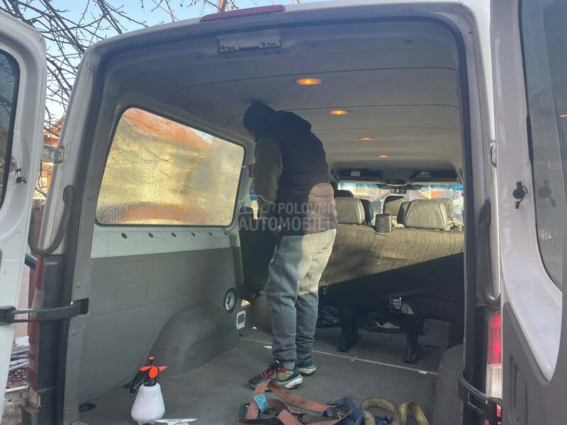 Mercedes Benz Sprinter 