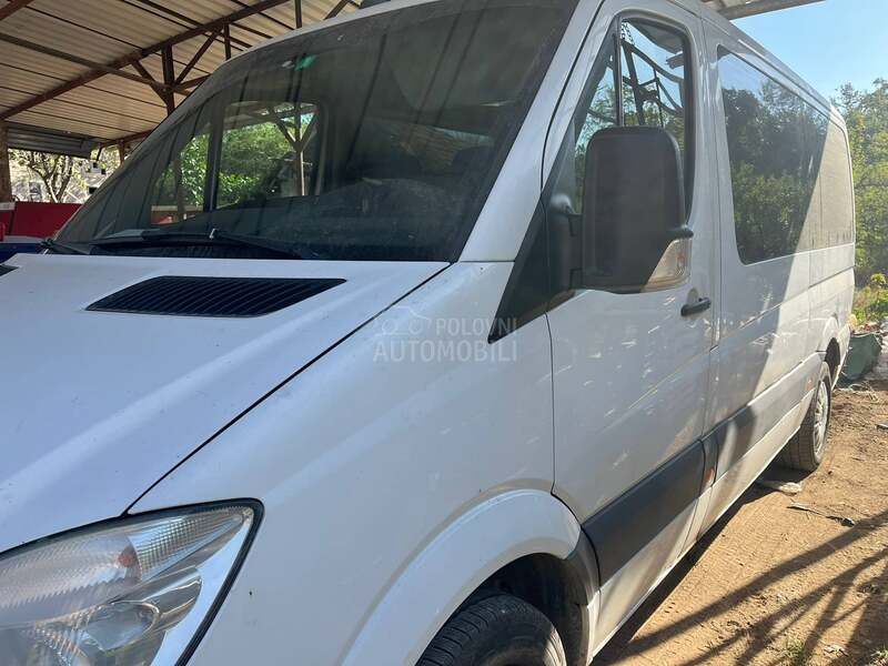 Mercedes Benz Sprinter 