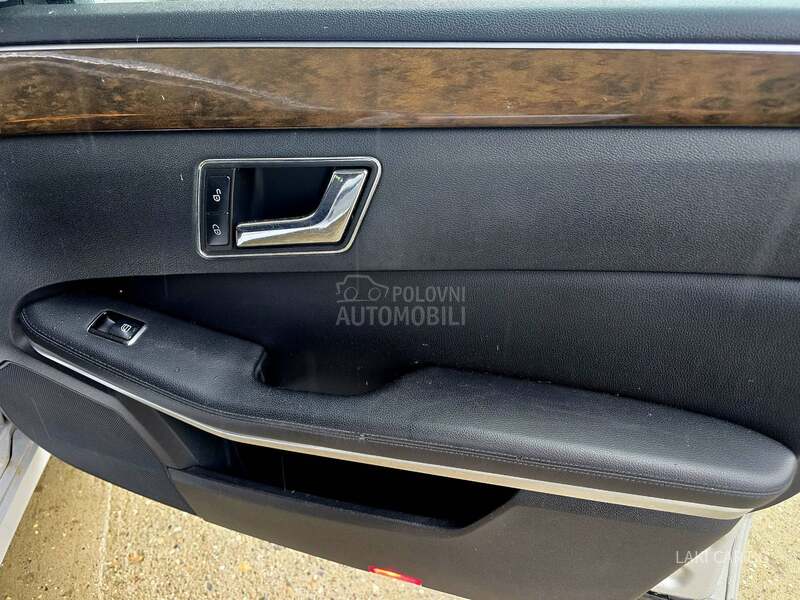 Mercedes Benz E 200 CDI AUTOM