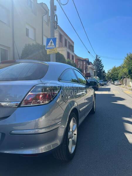 Opel Astra H gtc