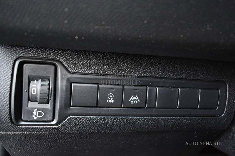 Peugeot 308 1.2 Active MT