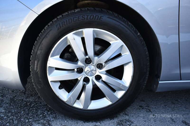 Peugeot 308 1.2 Active MT
