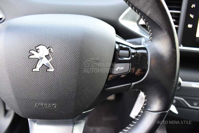 Peugeot 308 1.2 Active MT
