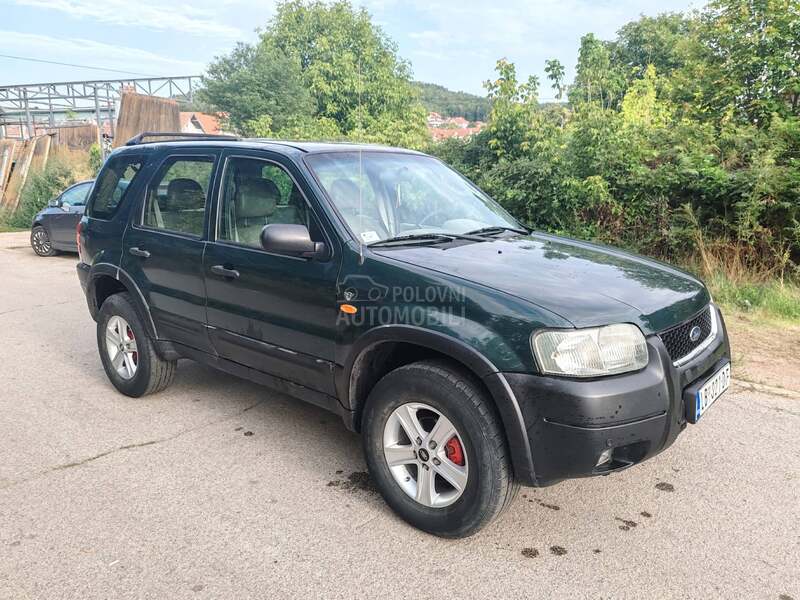 Ford Maverick 3.0i V6 4x4
