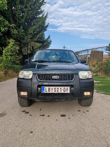 Ford Maverick 3.0i V6 4x4