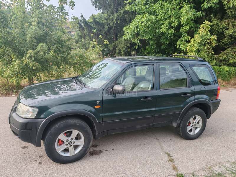 Ford Maverick 3.0i V6 4x4