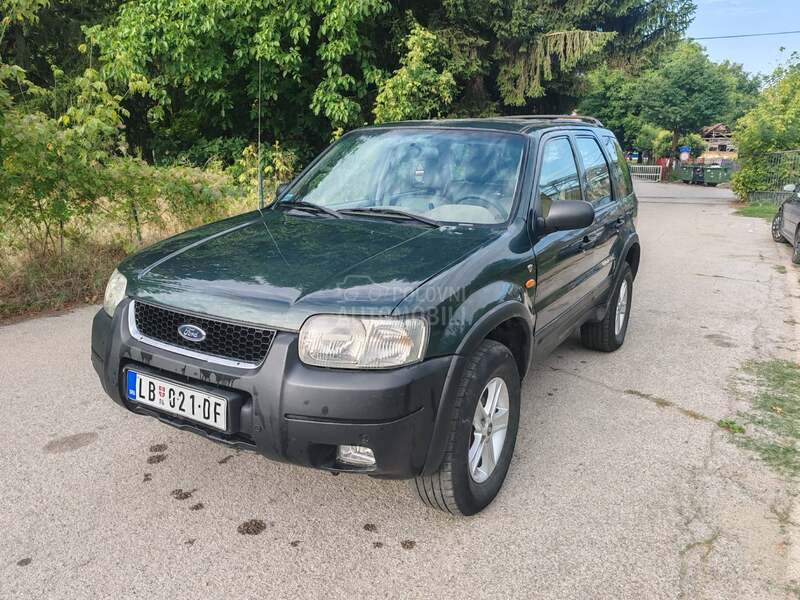 Ford Maverick 3.0i V6 4x4