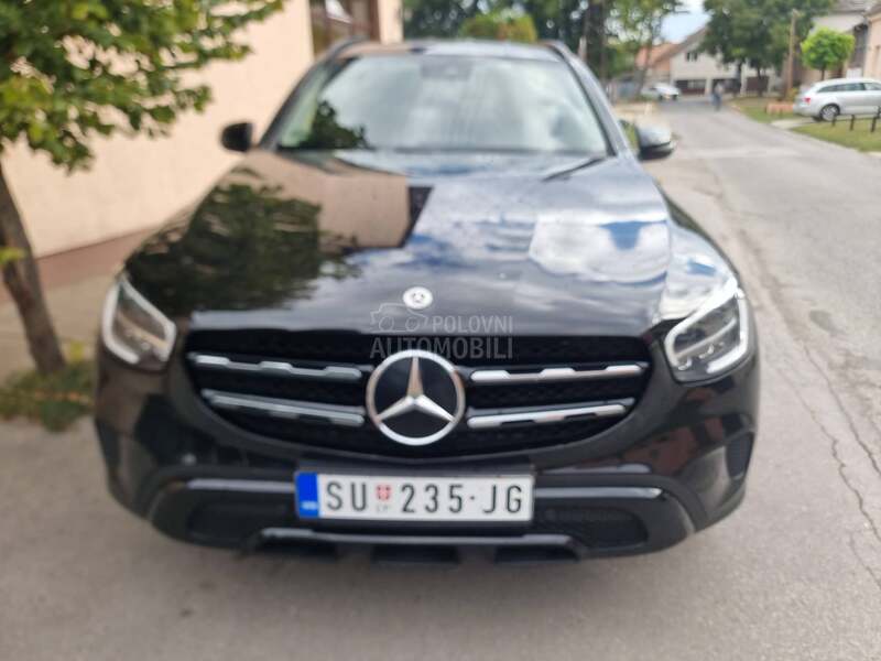 Mercedes Benz GLC 300 2.0