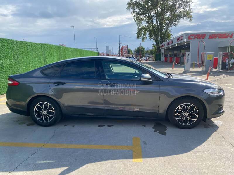 Ford Mondeo 