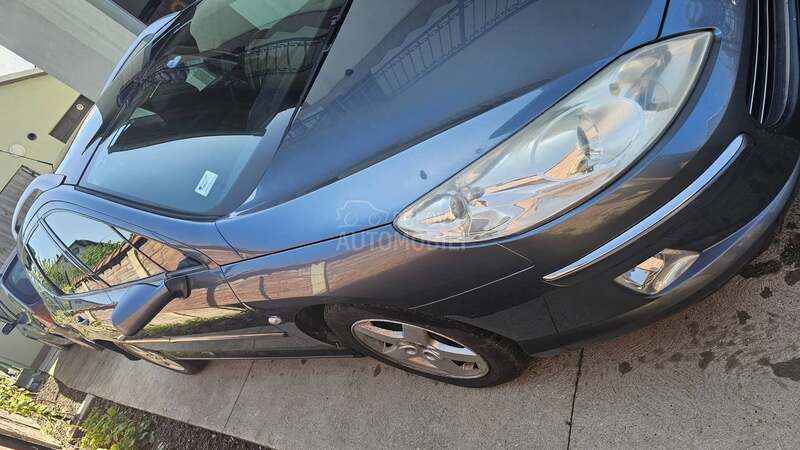Peugeot 407 