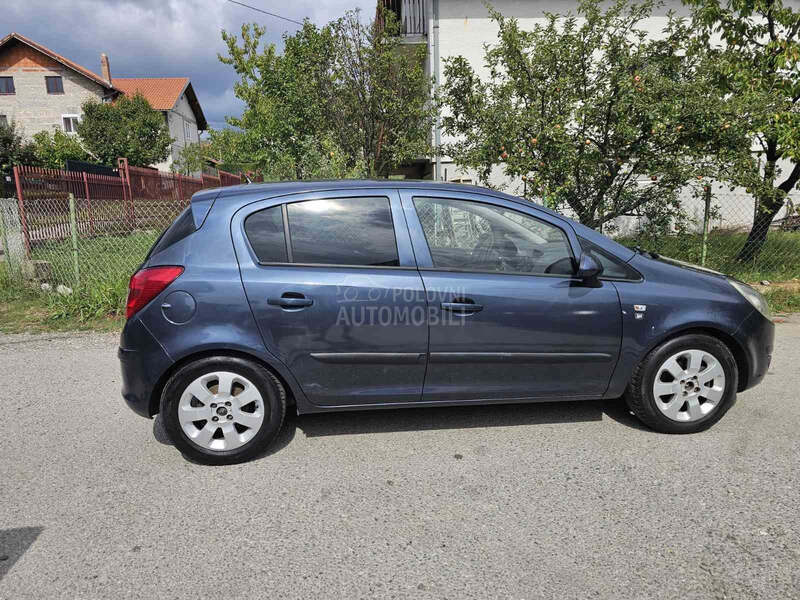 Opel Corsa D 1.2 LPG