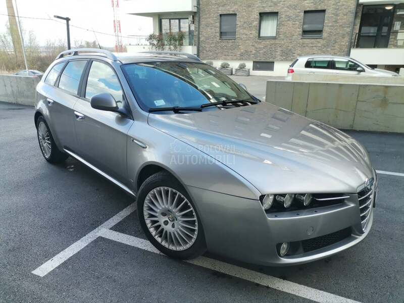 Alfa Romeo 159 giugiaro business