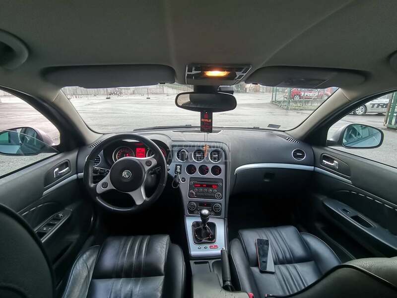 Alfa Romeo 159 giugiaro business