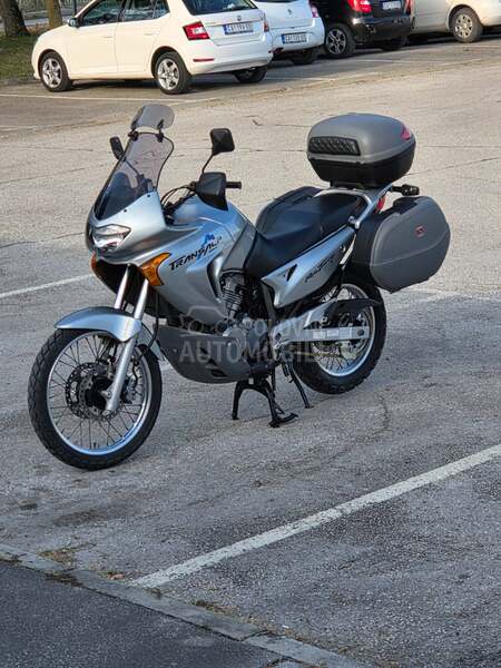 Honda Transalp 650