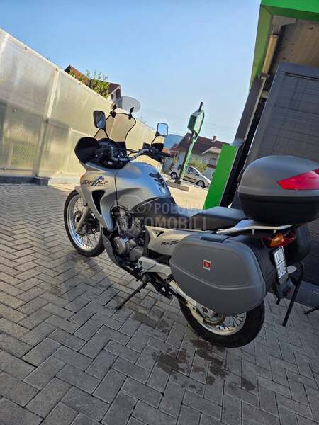 Honda Transalp 650