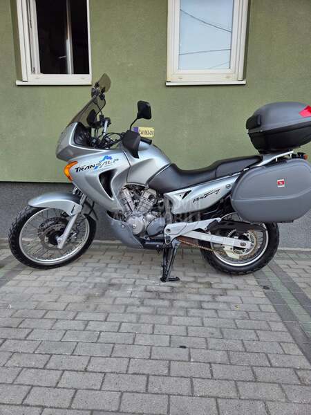 Honda Transalp 650
