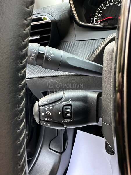 Peugeot 2008 1.5HDI/LED/N.A.V