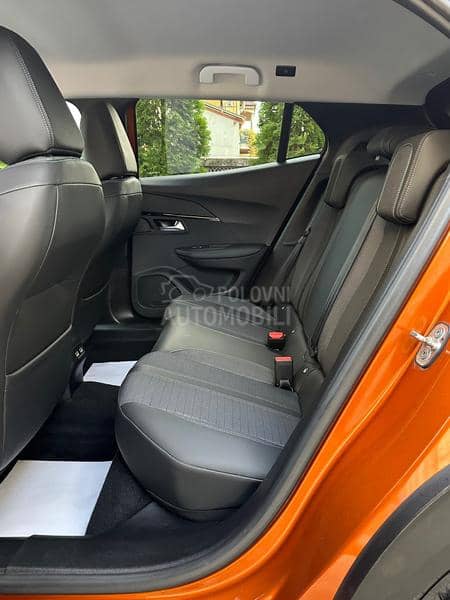 Peugeot 2008 1.5HDI/ALLURE/77000