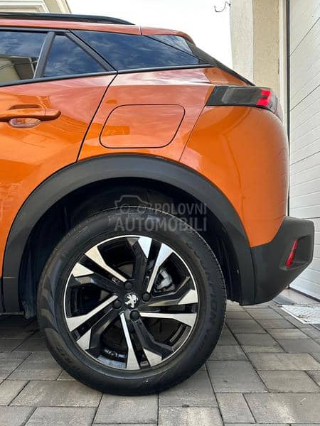 Peugeot 2008 1.5HDI/ALLURE/77000