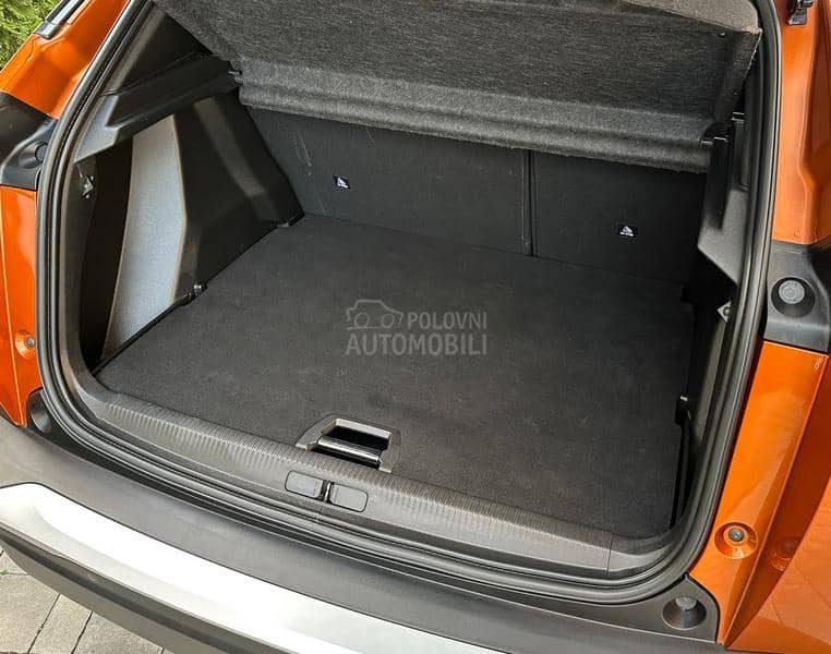 Peugeot 2008 1.5HDI/ALLURE/77000