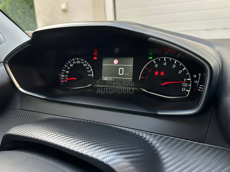 Peugeot 2008 1.5HDI/LED/N.A.V