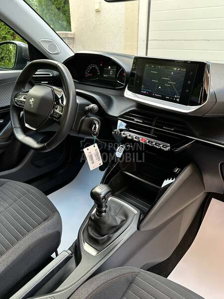 Peugeot 2008 1.5HDI/LED/N.A.V
