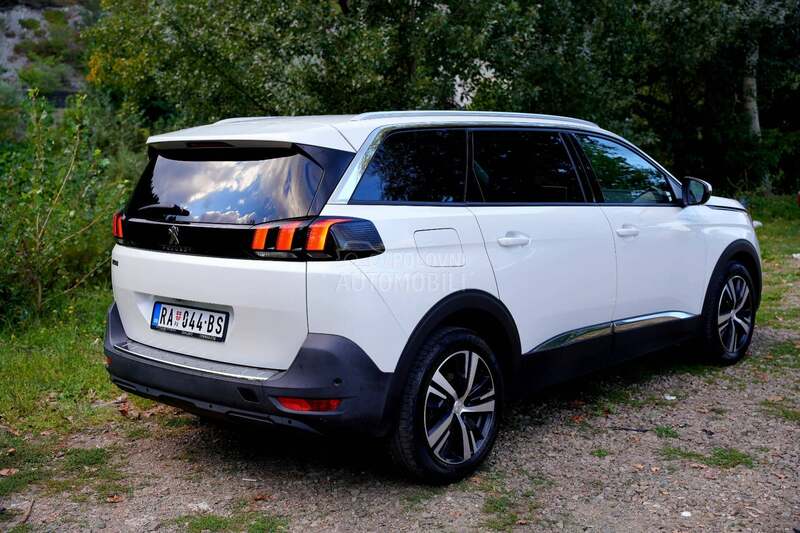 Peugeot 5008 1.5 HDI Allure