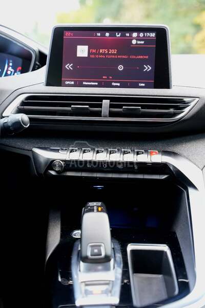 Peugeot 5008 1.5 HDI Allure
