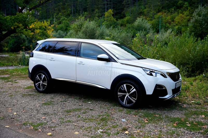 Peugeot 5008 1.5 HDI Allure