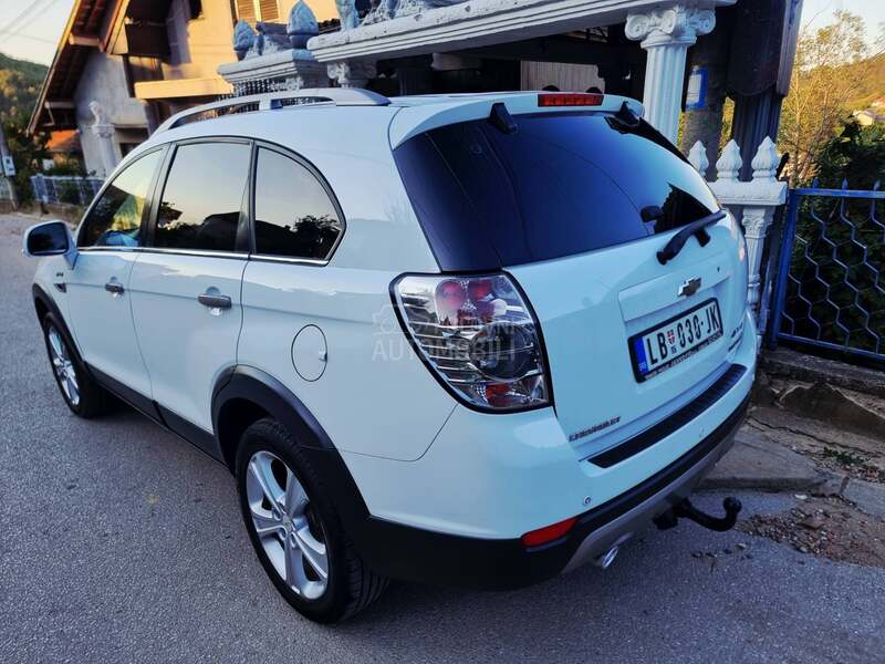 Chevrolet Captiva 4x4 restaling NOV