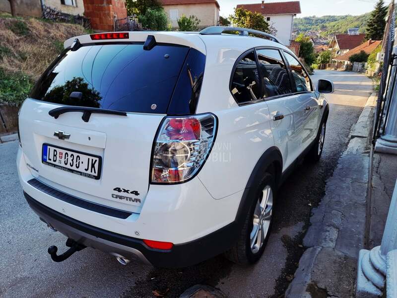 Chevrolet Captiva 4x4 restaling NOV