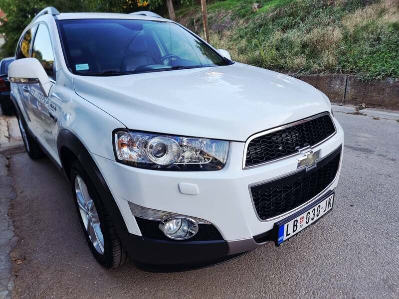 Chevrolet Captiva 4x4 restaling NOV