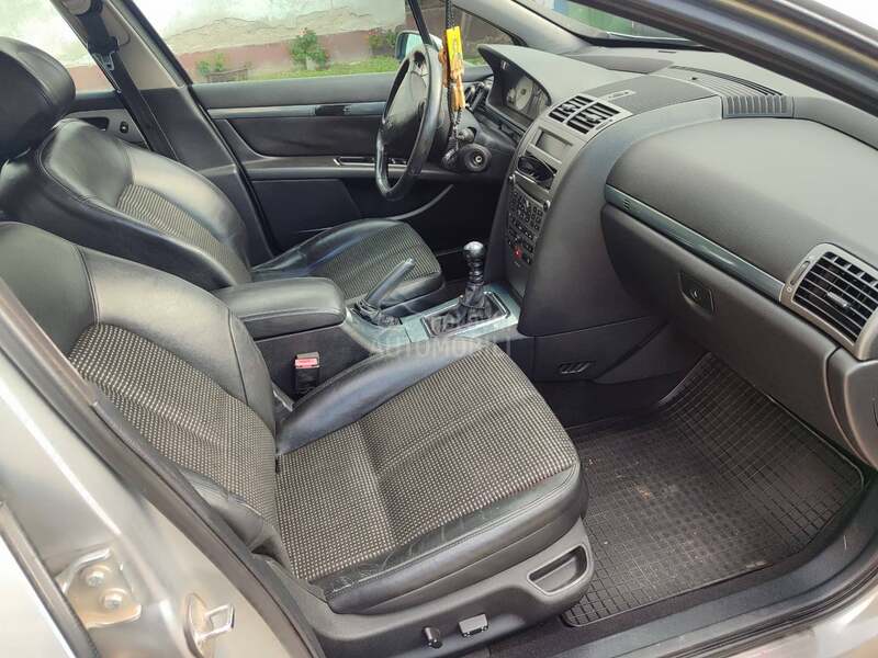 Peugeot 407 SW 2.0 hdi