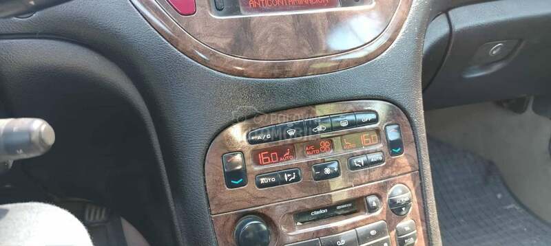 Peugeot 607 