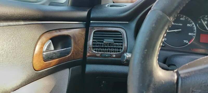 Peugeot 607 