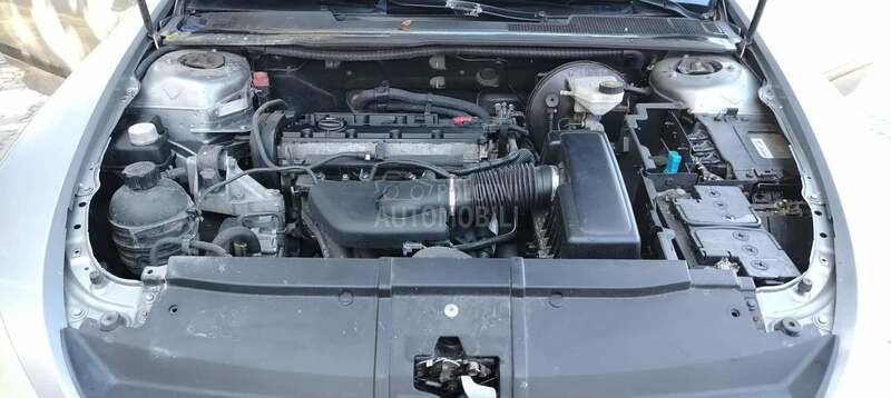 Peugeot 607 