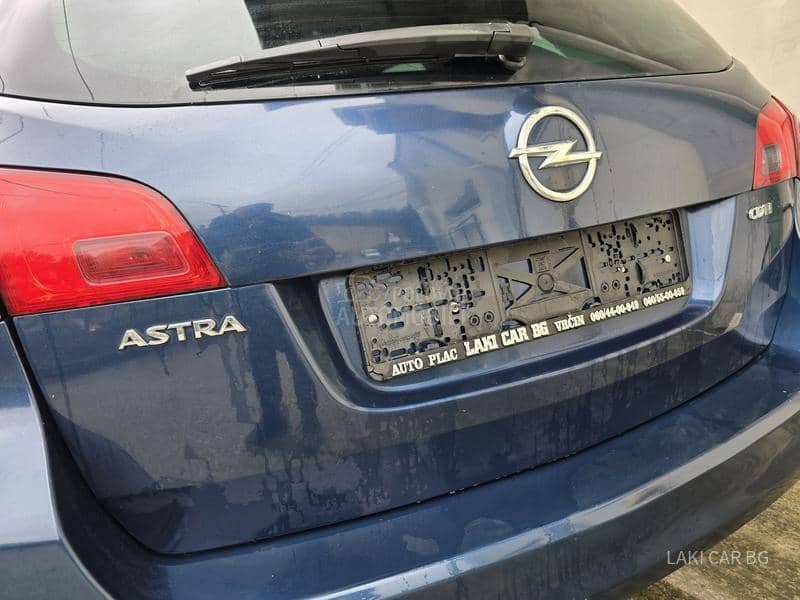 Opel Astra J SW 1.7 CDTI 6b
