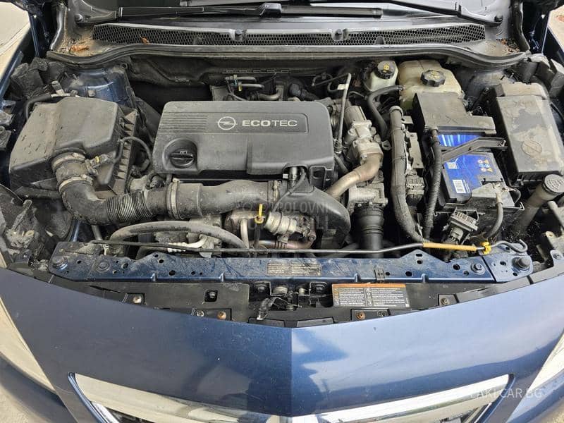 Opel Astra J SW 1.7 CDTI 6b