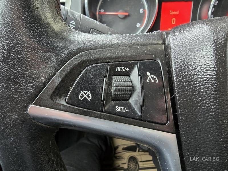 Opel Astra J SW 1.7 CDTI 6b