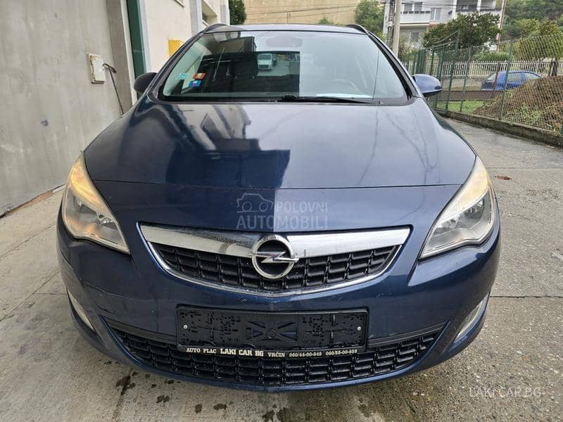 Opel Astra J SW 1.7 CDTI 6b