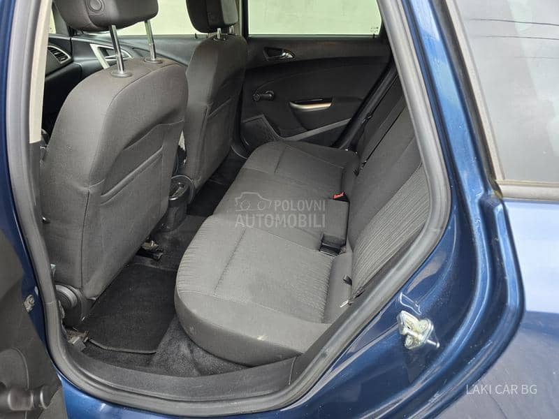 Opel Astra J SW 1.7 CDTI 6b