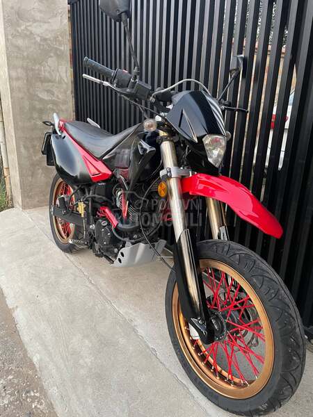 Qingqi Pulser 125