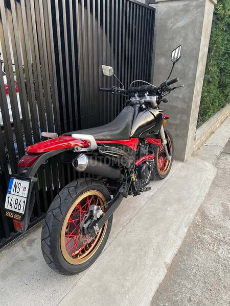 Qingqi Pulser 125