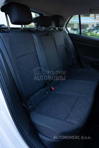 Volkswagen Golf 8 2.0 TDI