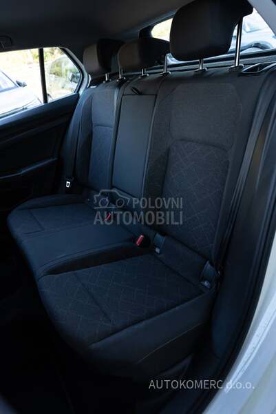 Volkswagen Golf 8 2.0 TDI