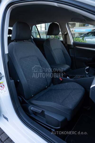 Volkswagen Golf 8 2.0 TDI