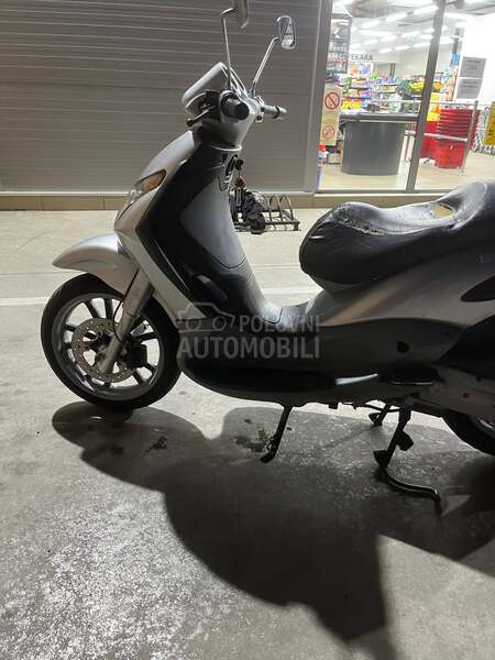 Piaggio Beverly